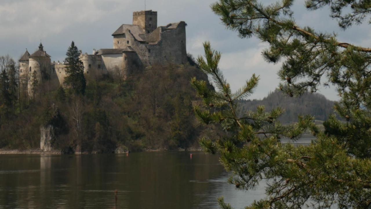 Familiowka Villa Mizerna Bagian luar foto