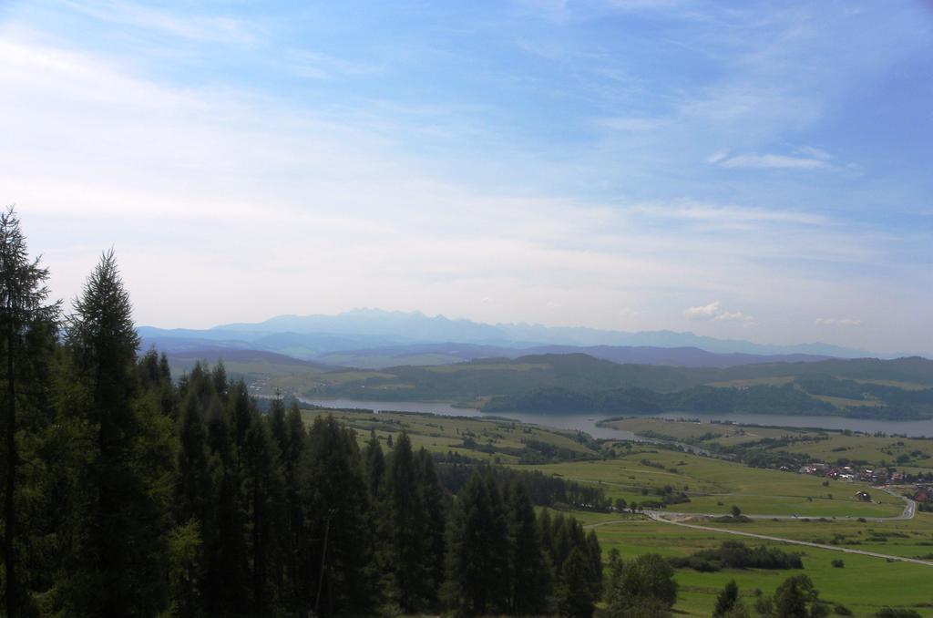Familiowka Villa Mizerna Ruang foto