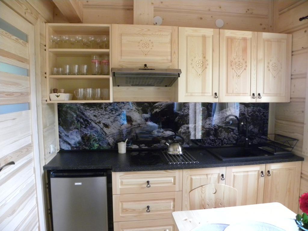 Familiowka Villa Mizerna Bagian luar foto