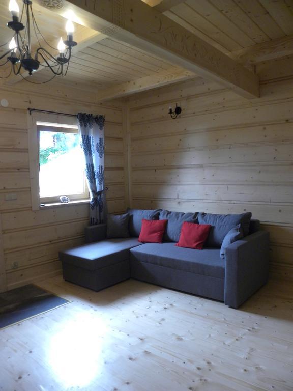 Familiowka Villa Mizerna Bagian luar foto