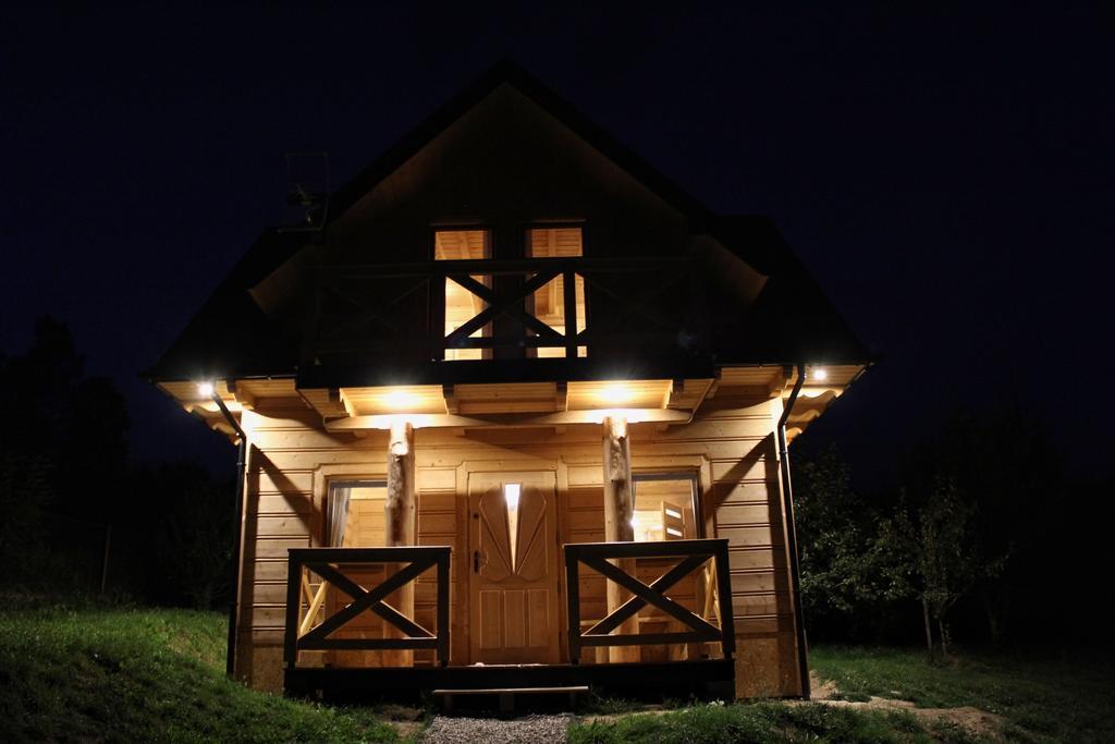 Familiowka Villa Mizerna Bagian luar foto