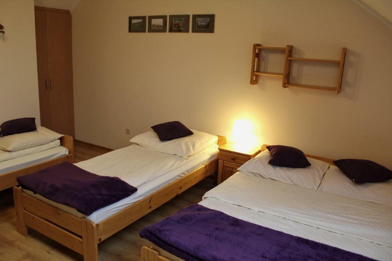 Familiowka Villa Mizerna Bagian luar foto